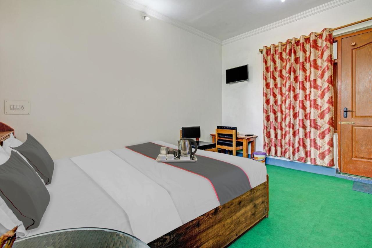 Srīnagar Super Oyo Capital O 91600 The Village Classic Hotel And Restaurant מראה חיצוני תמונה