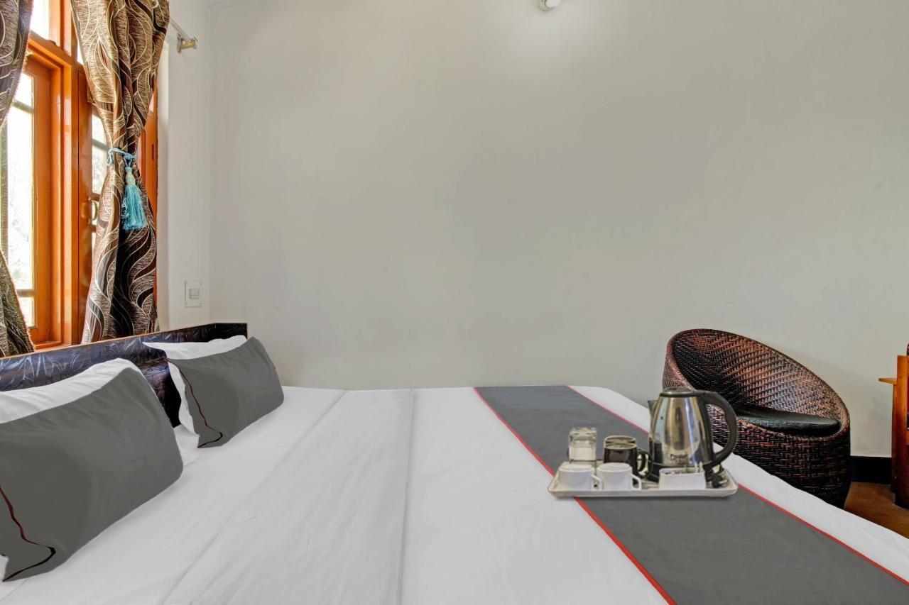 Srīnagar Super Oyo Capital O 91600 The Village Classic Hotel And Restaurant מראה חיצוני תמונה
